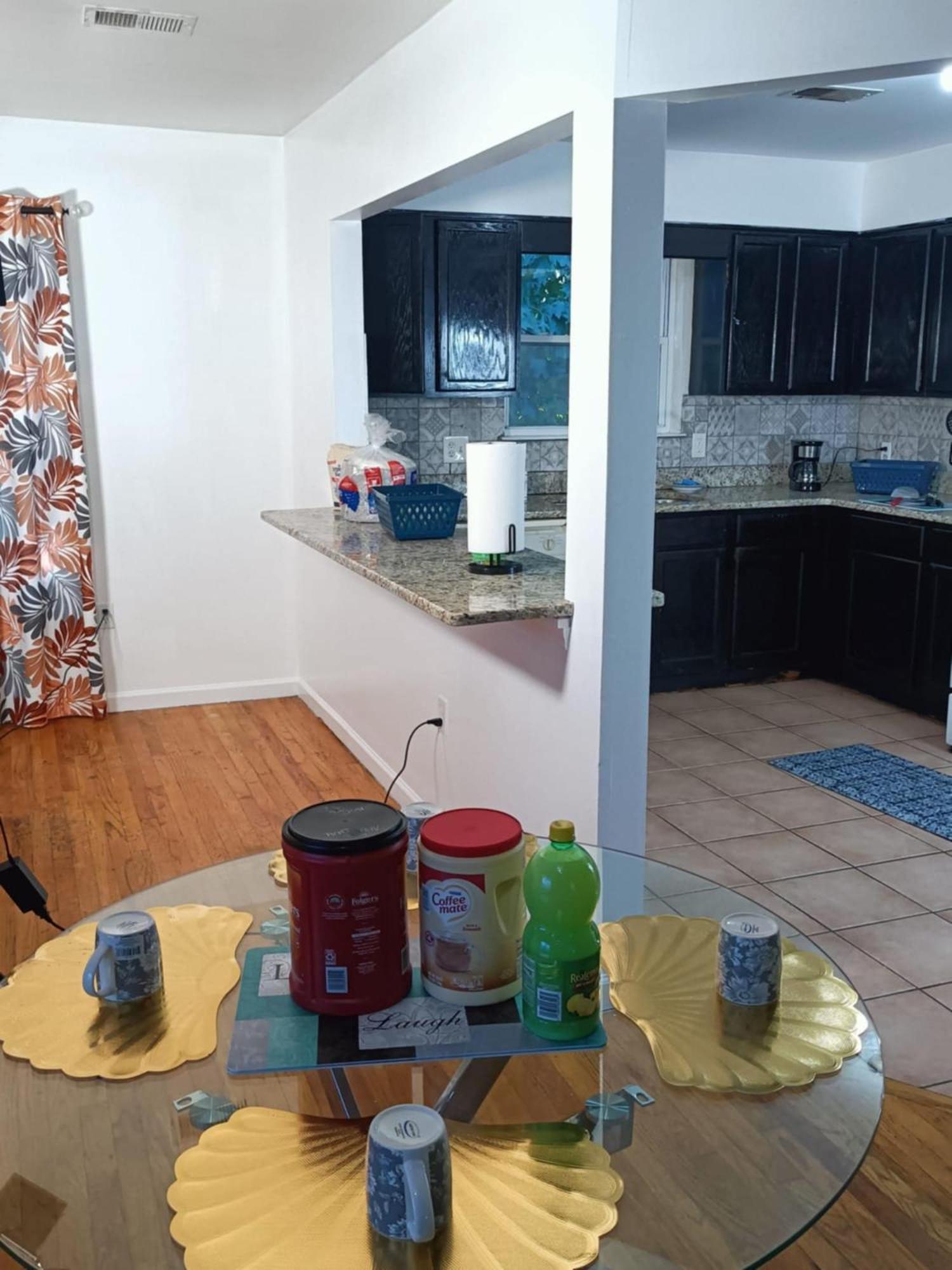 Fada Guest House - 38 Yates Ave Newark Bagian luar foto